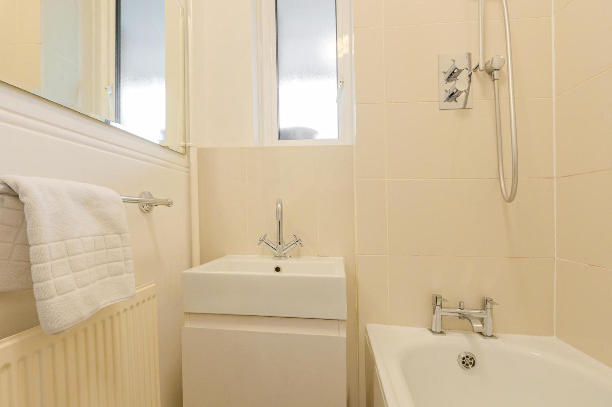 Bright Modern 1 Bedroom Flat, 5 Min To Vauxhall St London Eksteriør billede